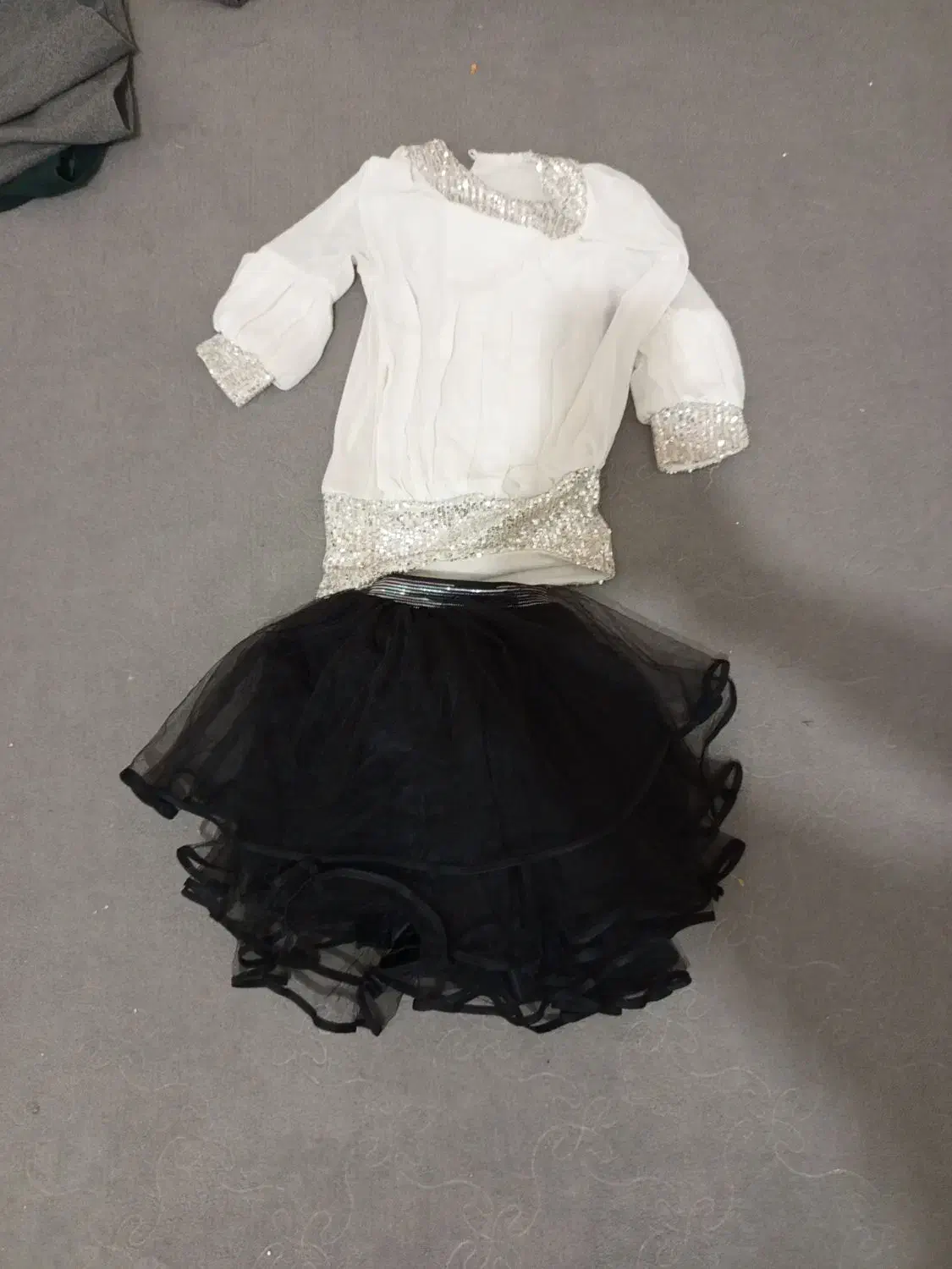 لباس بچه گانه|لباس|ایلام, |دیوار