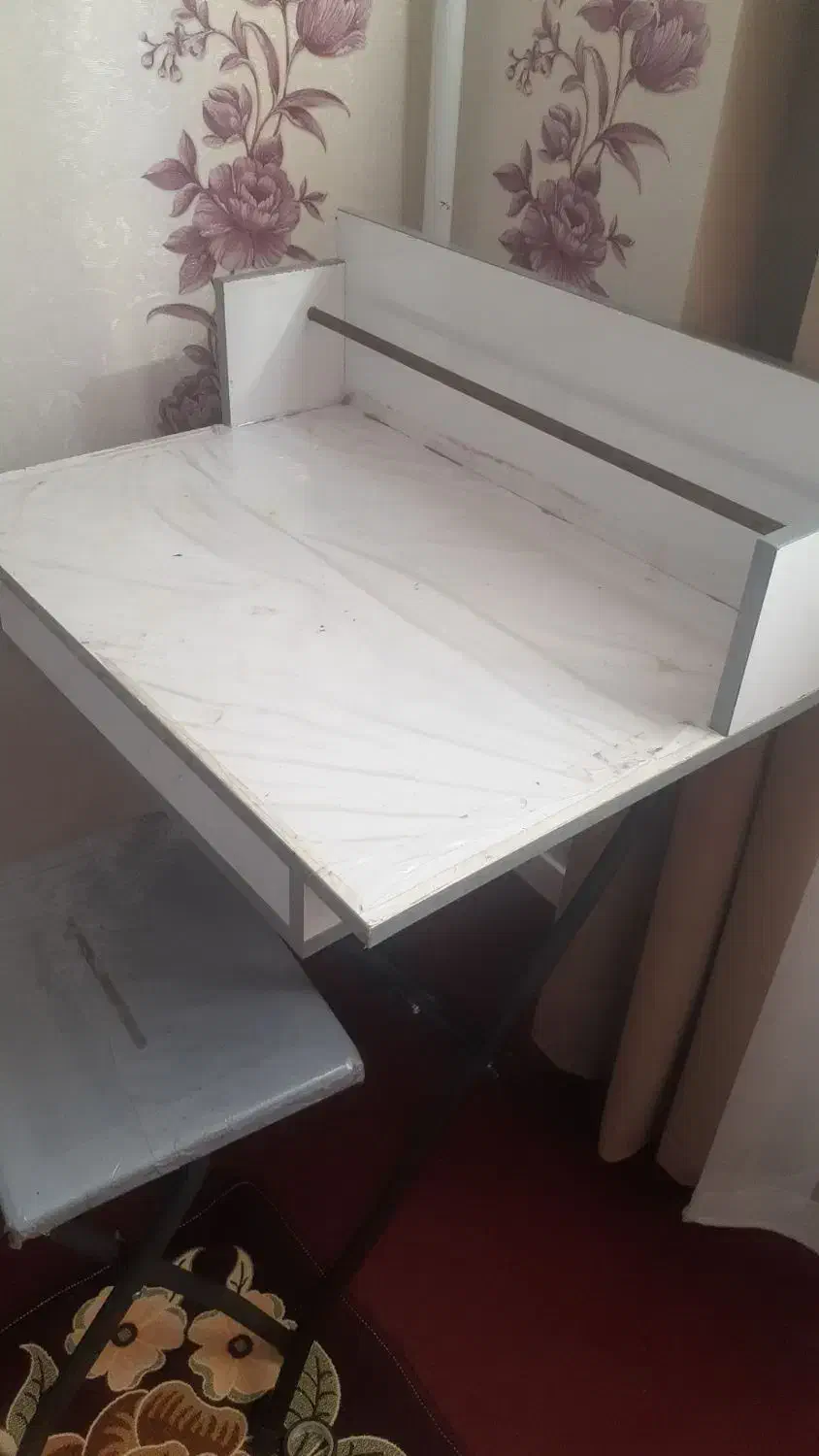 میز تحریر|میز تحریر و کامپیوتر|تبریز, |دیوار