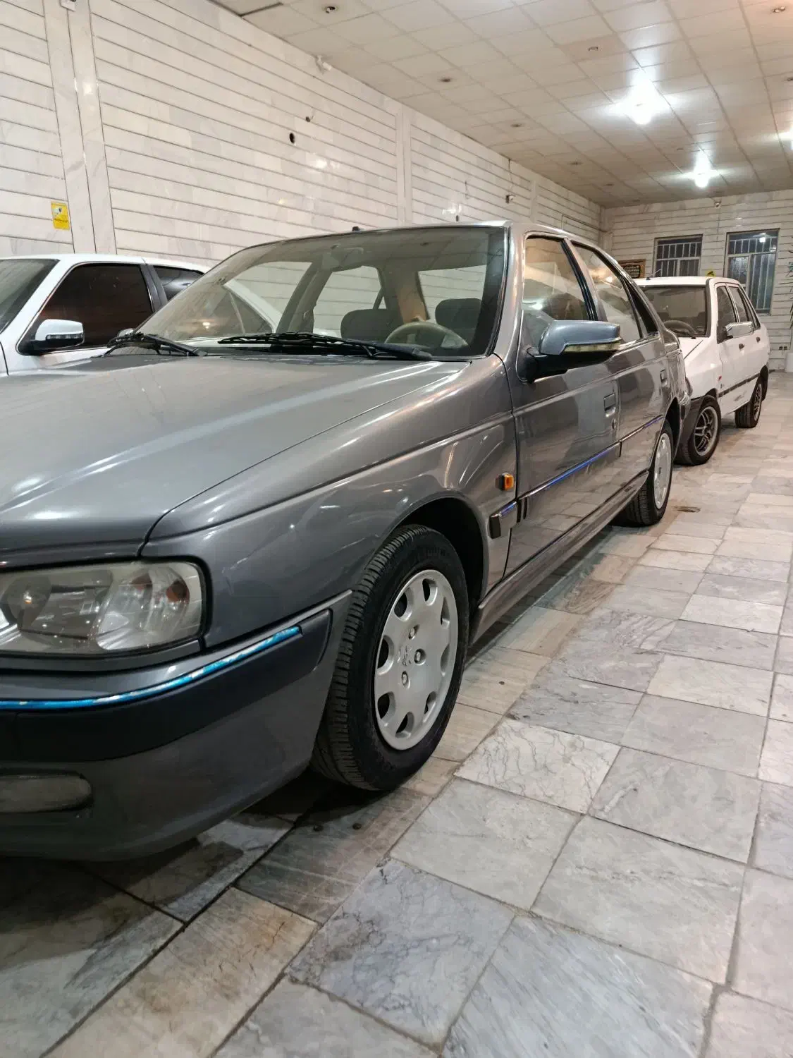 فوری|خودرو سواری و وانت|الیگودرز, |دیوار