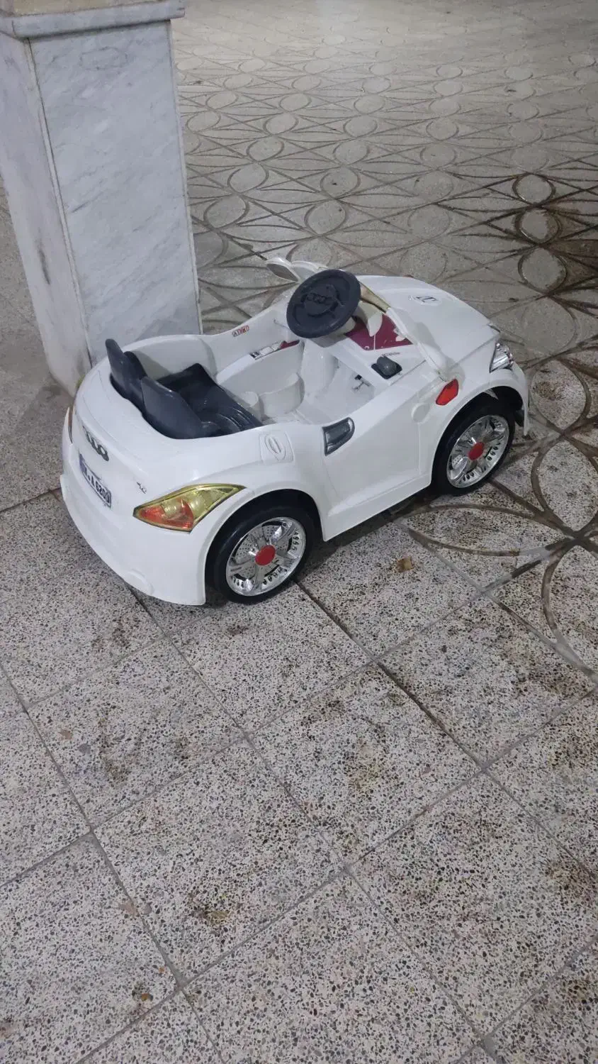 ماشین شارژی|اسباب‌‌بازی|کرمانشاه, |دیوار