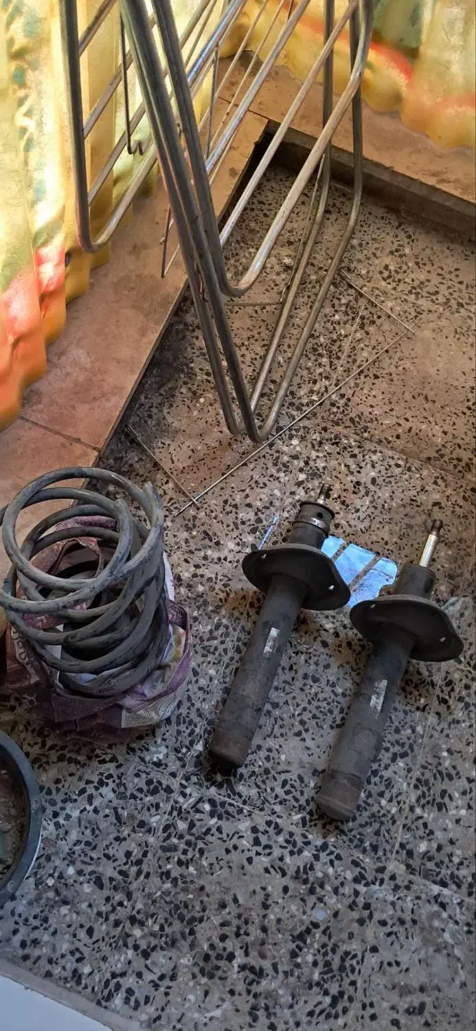 کمک فنر و فنر لول پژو|قطعات یدکی و لوازم جانبی|ملایر, |دیوار