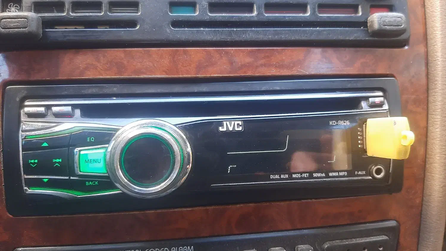 ظبط جی وی سی مدل R426|پخشکننده همراه|قزوین, |دیوار