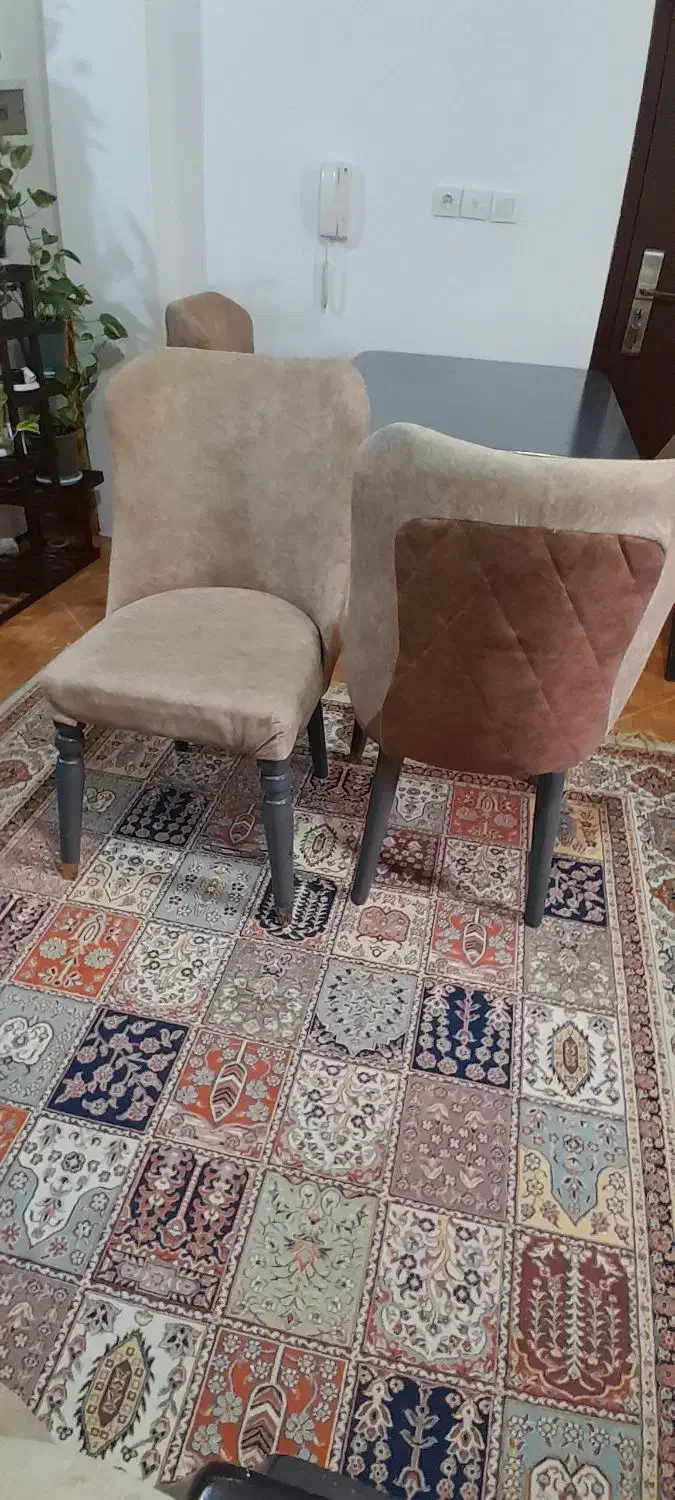 میز ناهار خوری ۳نفره|میز و صندلی غذاخوری|چالوس, |دیوار