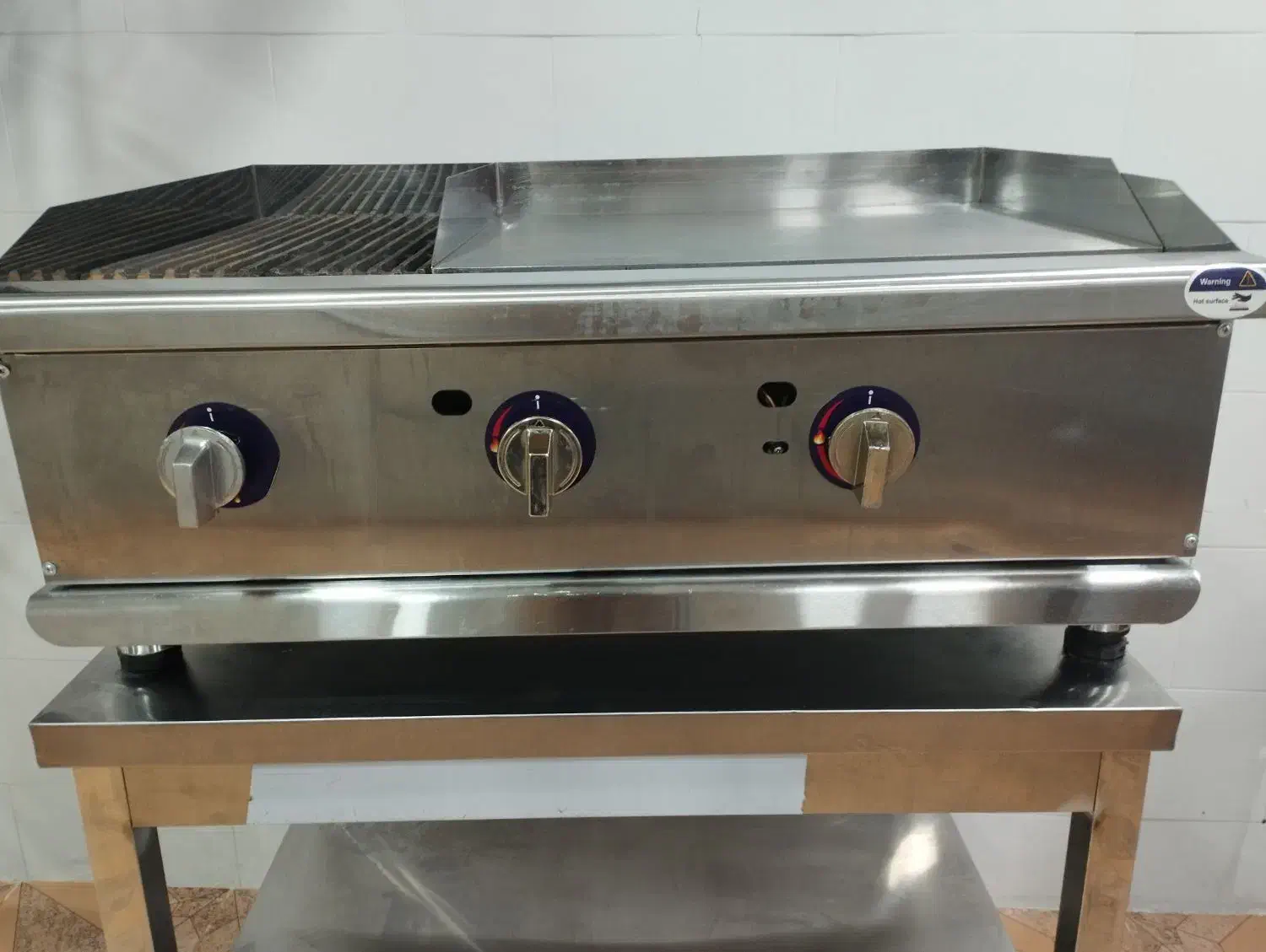 گریل ترکیبی روغنی و ذغالی یک متری|اجاق گاز و لوازم برقی پخت‌وپز|ارومیه, |دیوار