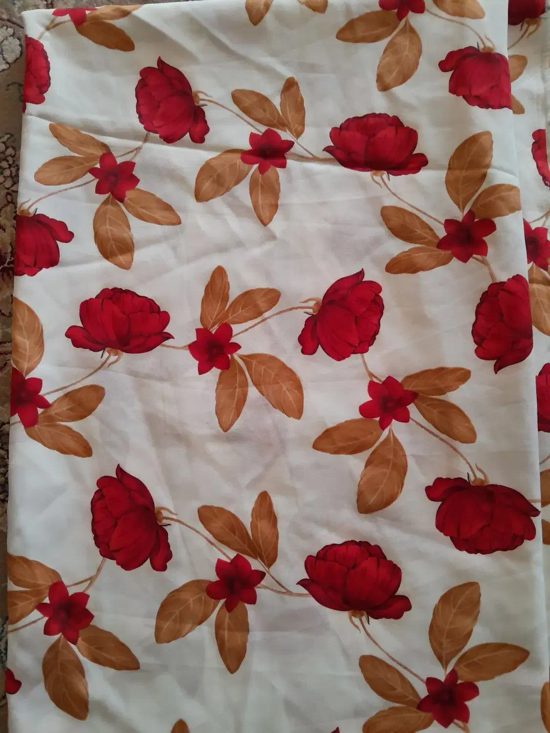 پارچه اعلا|لباس|کاکاوند, |دیوار