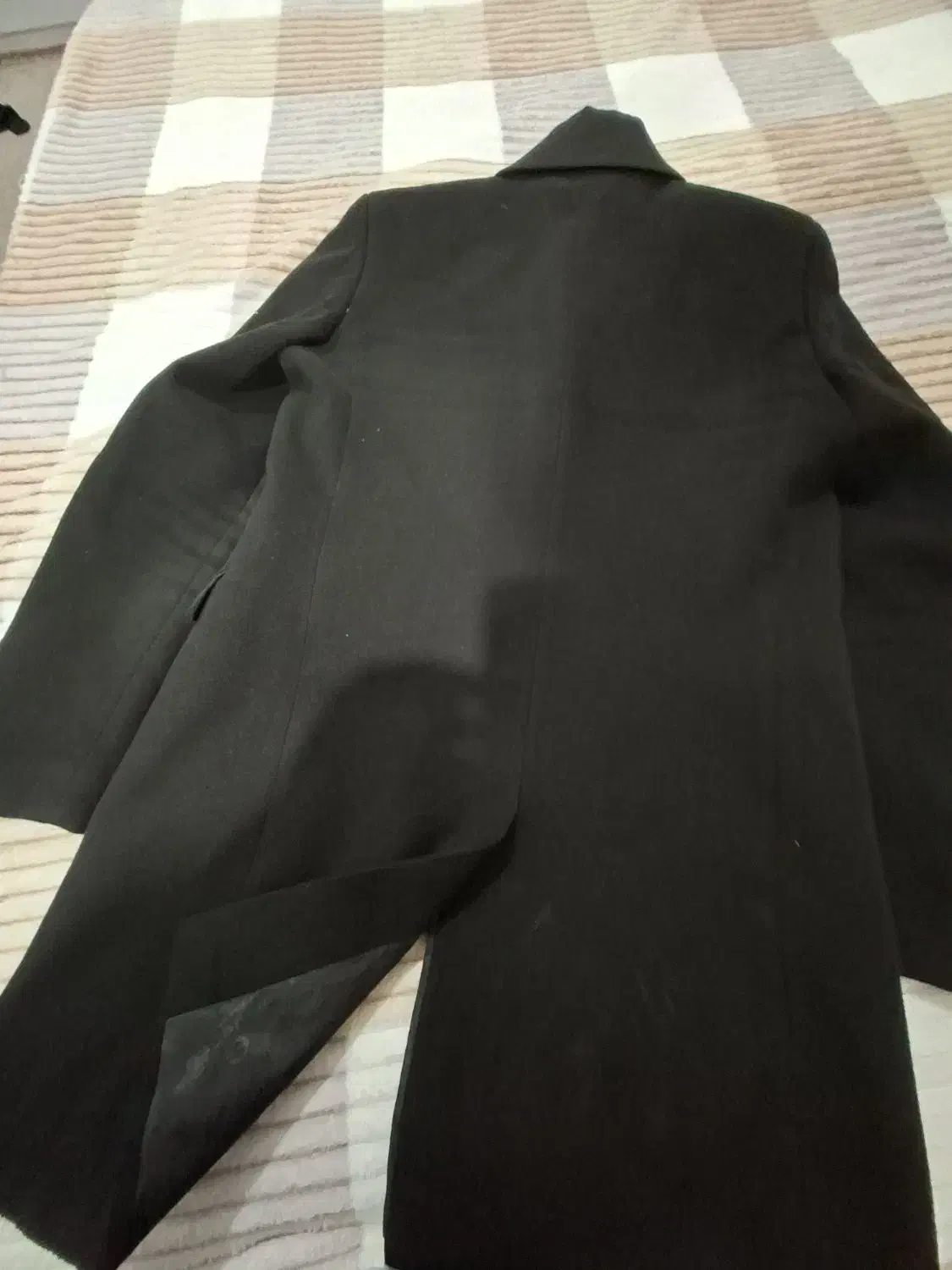 پالتو مردانه|لباس|شاهینشهر, فردوسی|دیوار