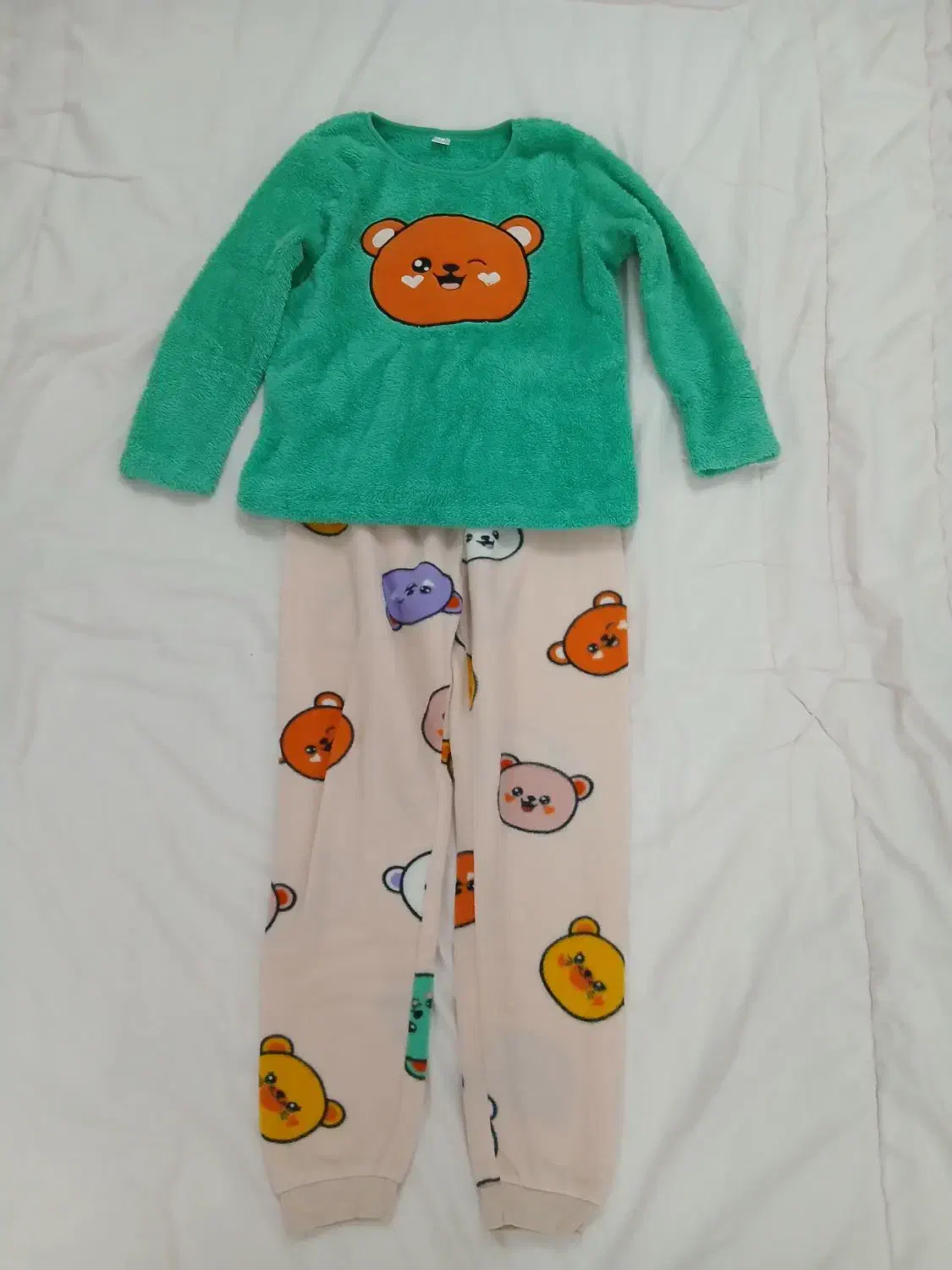 لباس دخترانه|کفش و لباس بچه|ری, دیلمان|دیوار