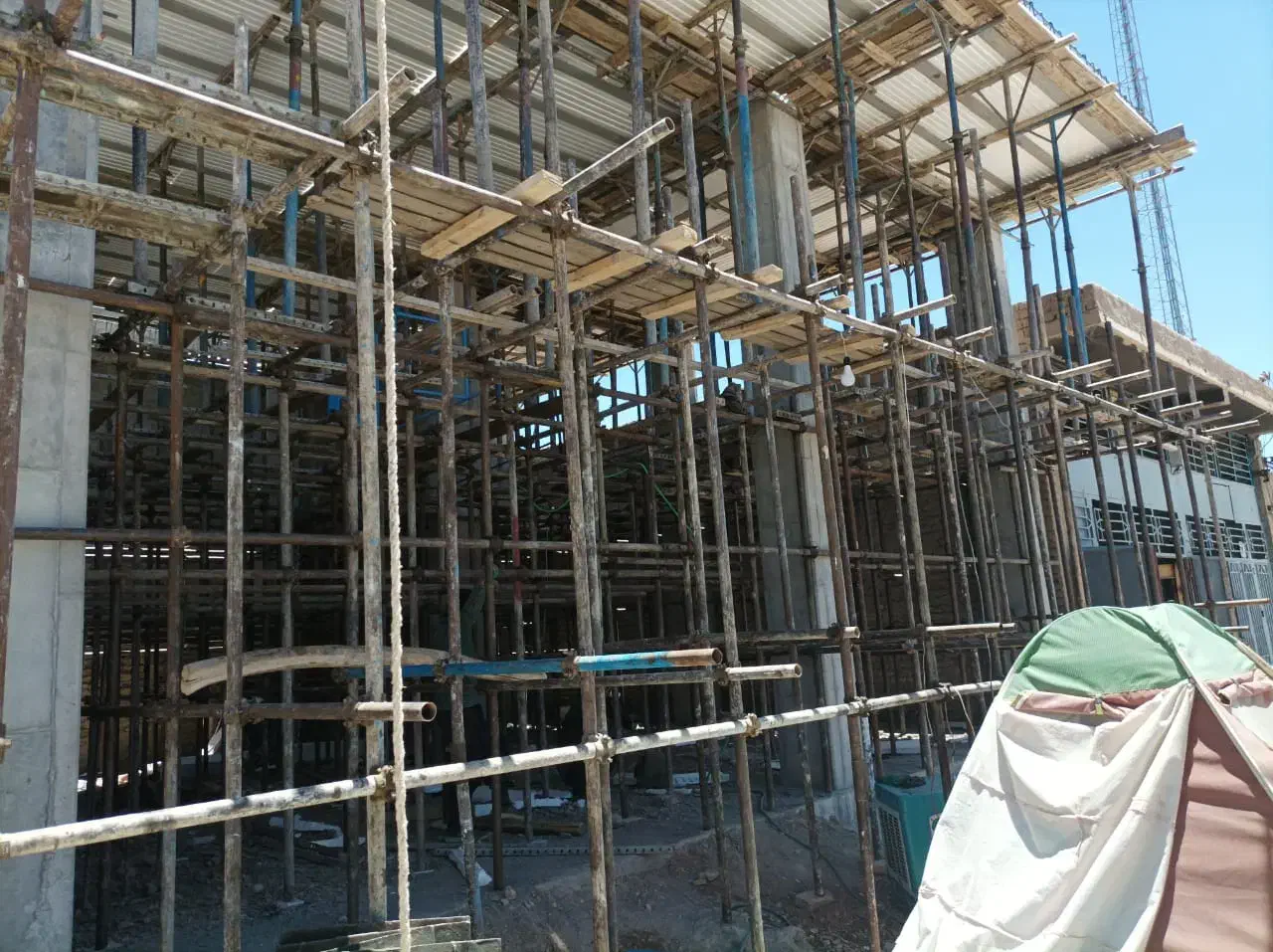 آرماتوربندی،اسکلت بتن، بتنی، شناژ ،سقف تیرچه اقساط|خدمات پیشه و مهارت|کرمان, |دیوار