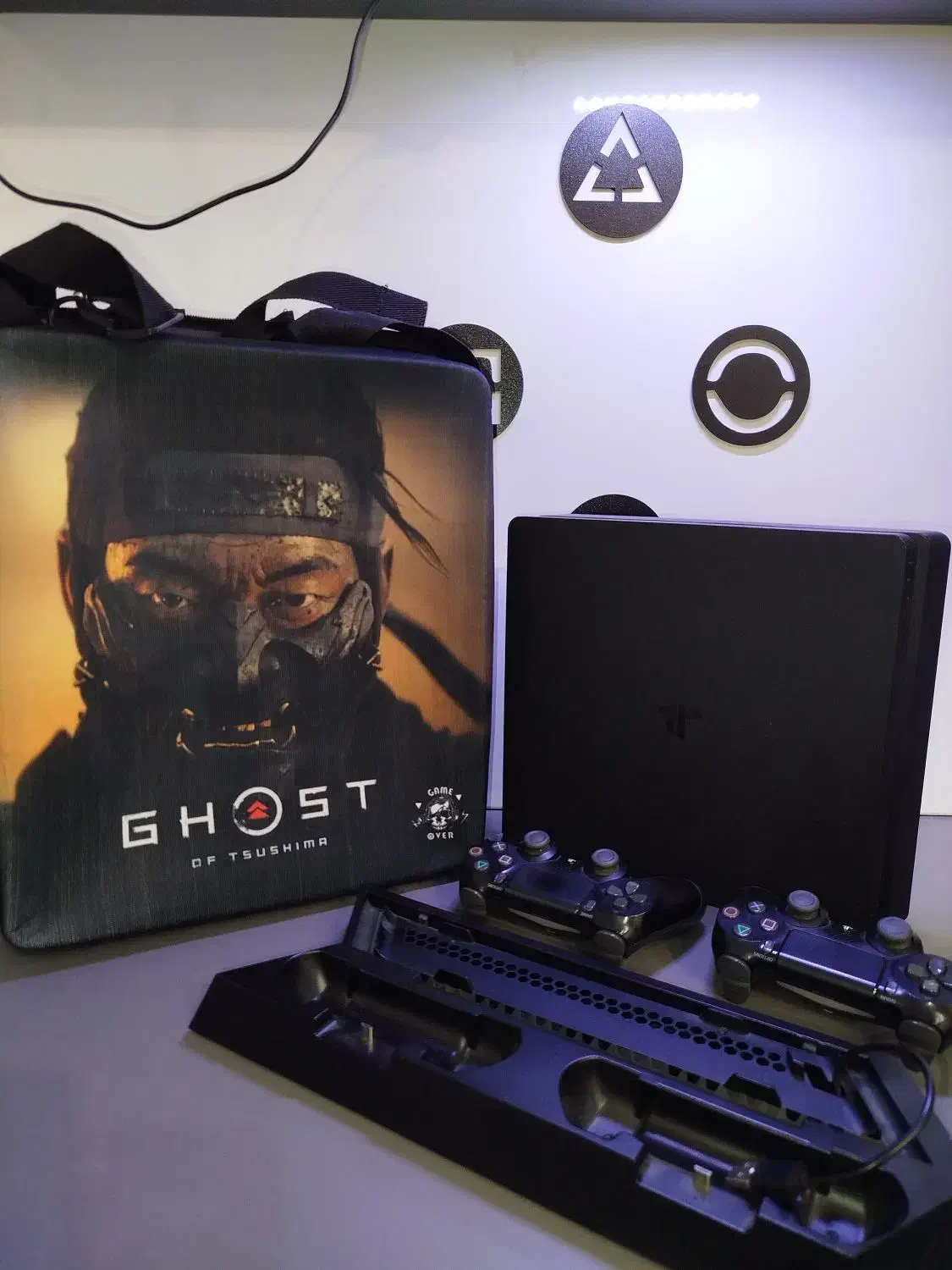 پی اس فور دو دسته Ps4 500g|کنسول، بازی ویدئویی و آنلاین|نسیم‌شهر, |دیوار