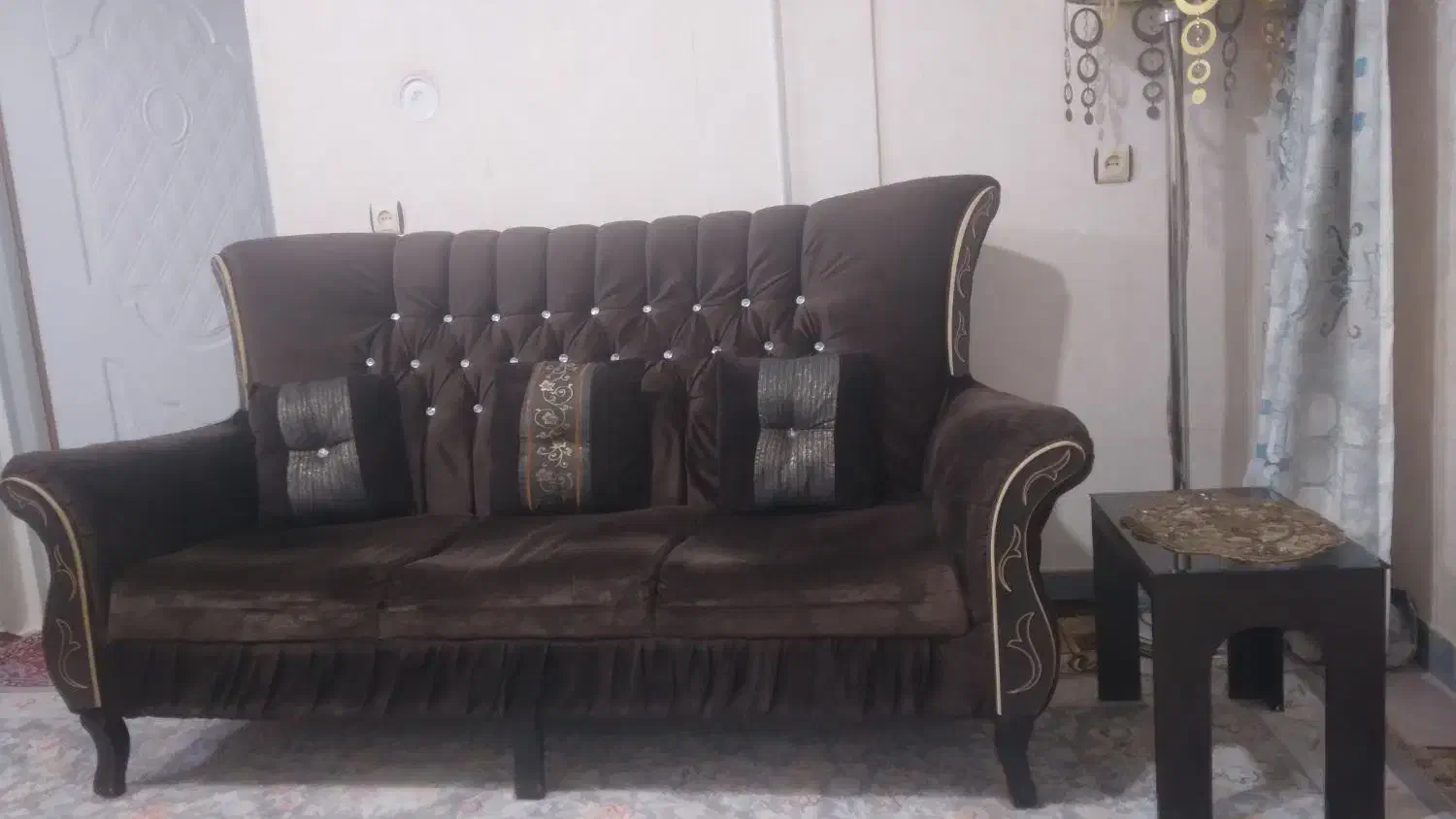 مبل ۷ نفره سالم وتمیز|مبلمان خانگی و میز عسلی|کبودرآهنگ, |دیوار