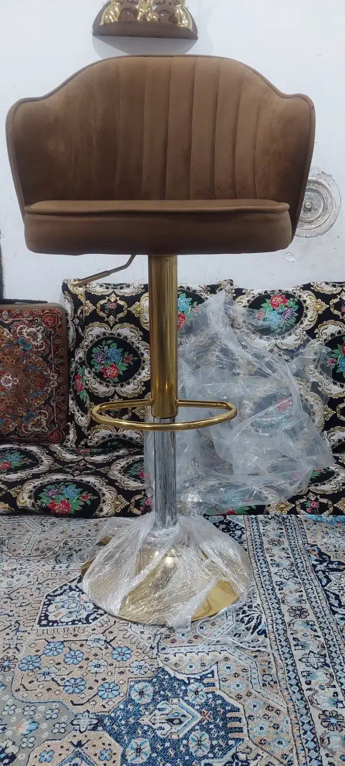 صندلی اوپنی جک دار|میز و صندلی غذاخوری|زاهدان, |دیوار