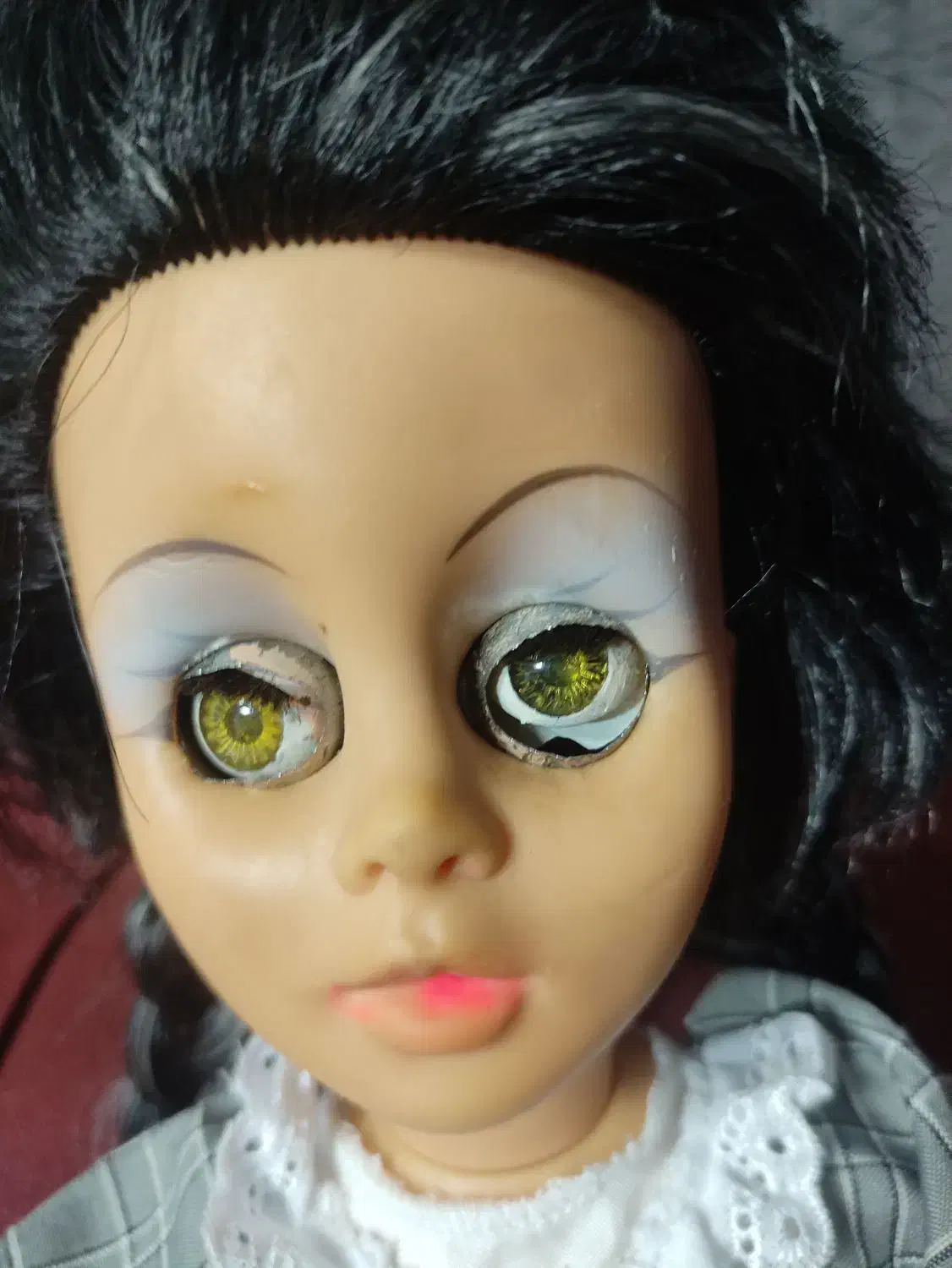 عروسک قدیمی نیاز به تعمیر|اسباببازی بچه|رشت, کوی غلام نیا|دیوار