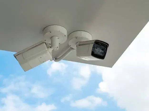 پکیج ۴ دوربین مداربسته هیروان ارتباط|دوربین مداربسته|اصفهان, طامه|دیوار