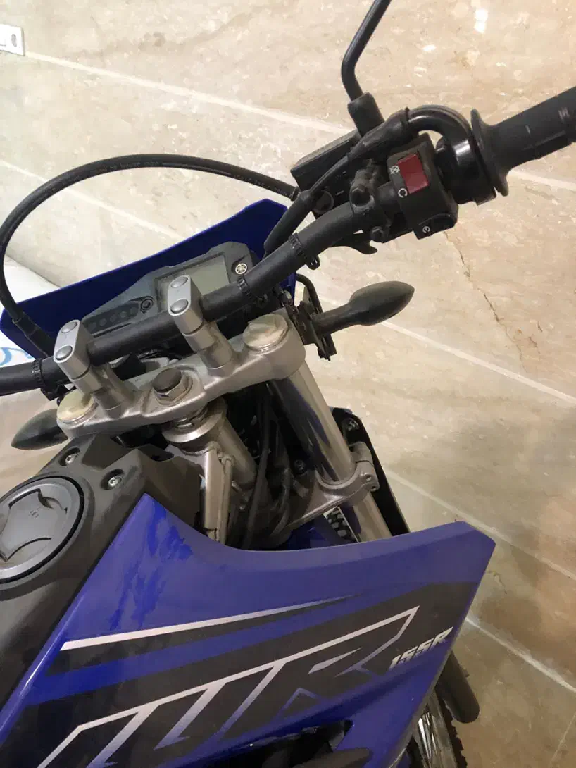 Wr1403|موتورسیکلت|تهران, مینی‌سیتی (شهرک نفت)|دیوار