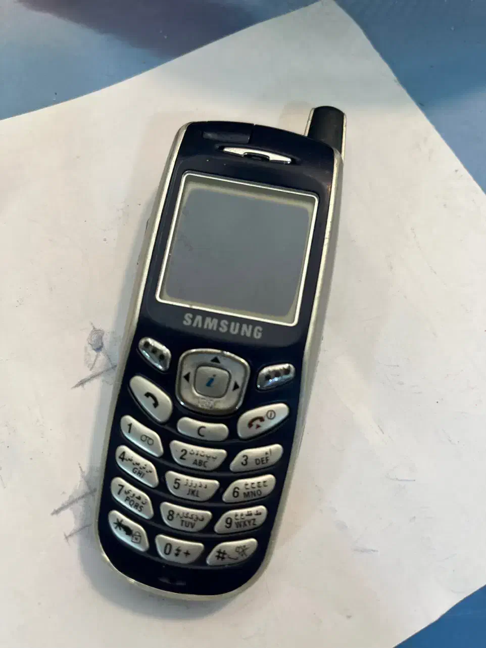 گوشی نوکیا سالم|موبایل|اندیشه, اندیشه فاز ۲|دیوار