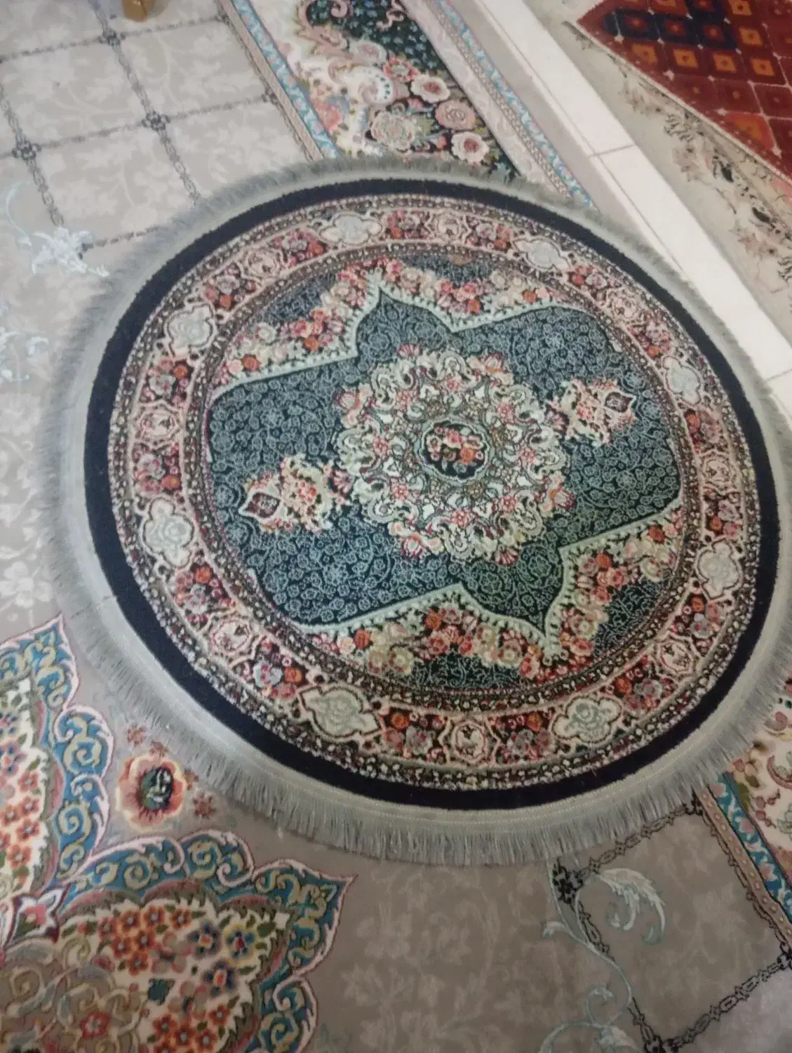 گلیم گرد و پادری|گلیم، جاجیم، گبه|نیشابور, شهید بهشتی|دیوار