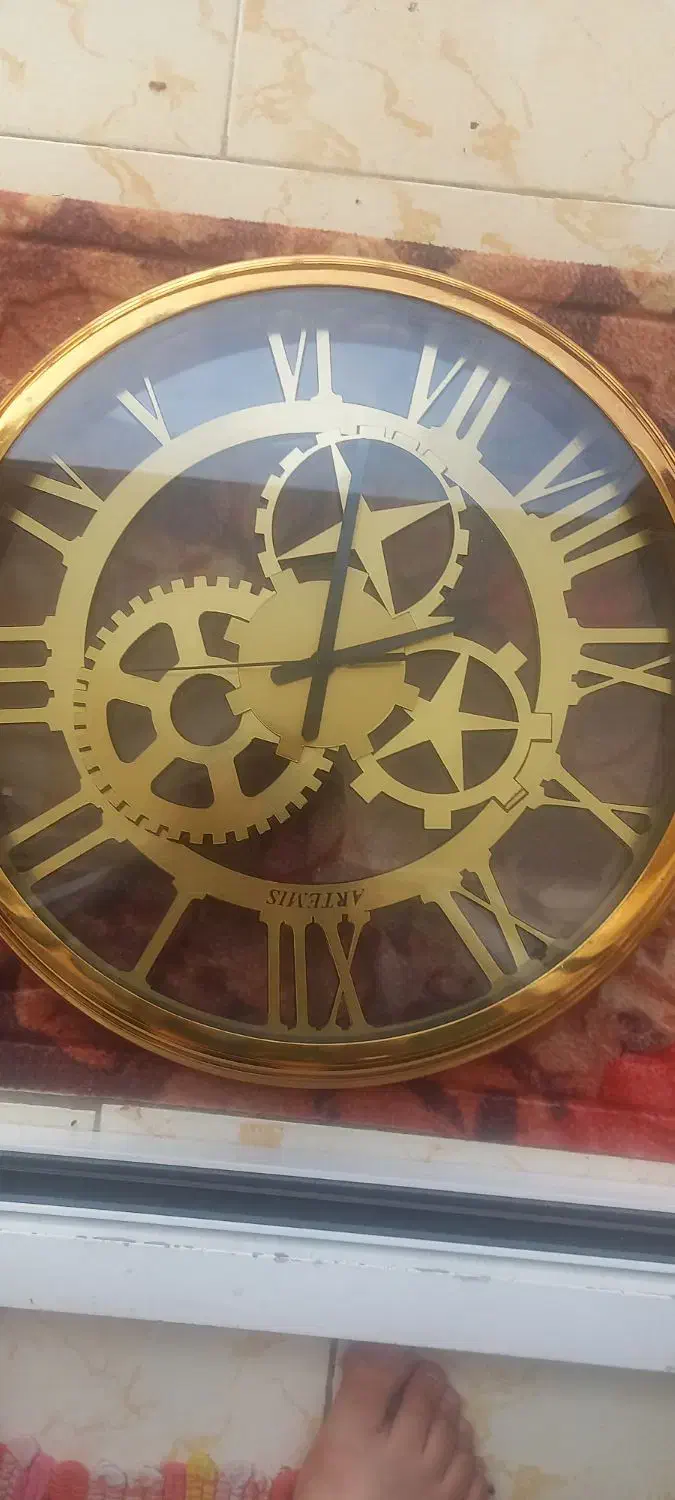 ساعت سالم|ساعت|زند, |دیوار