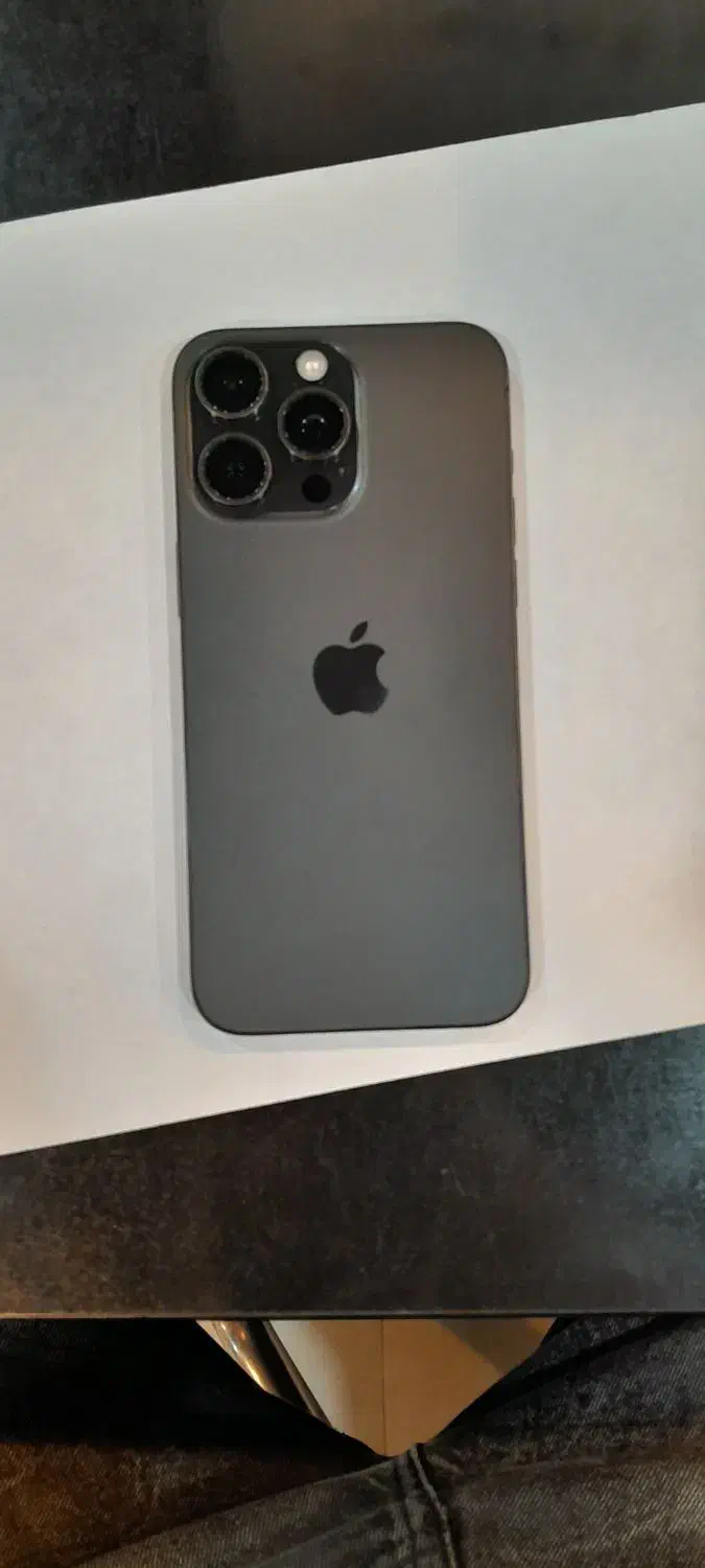 اپل iPhone 15 Pro Max با حافظهٔ ۲۵۶ گیگابایت|موبایل|تهران, آجودانیه|دیوار