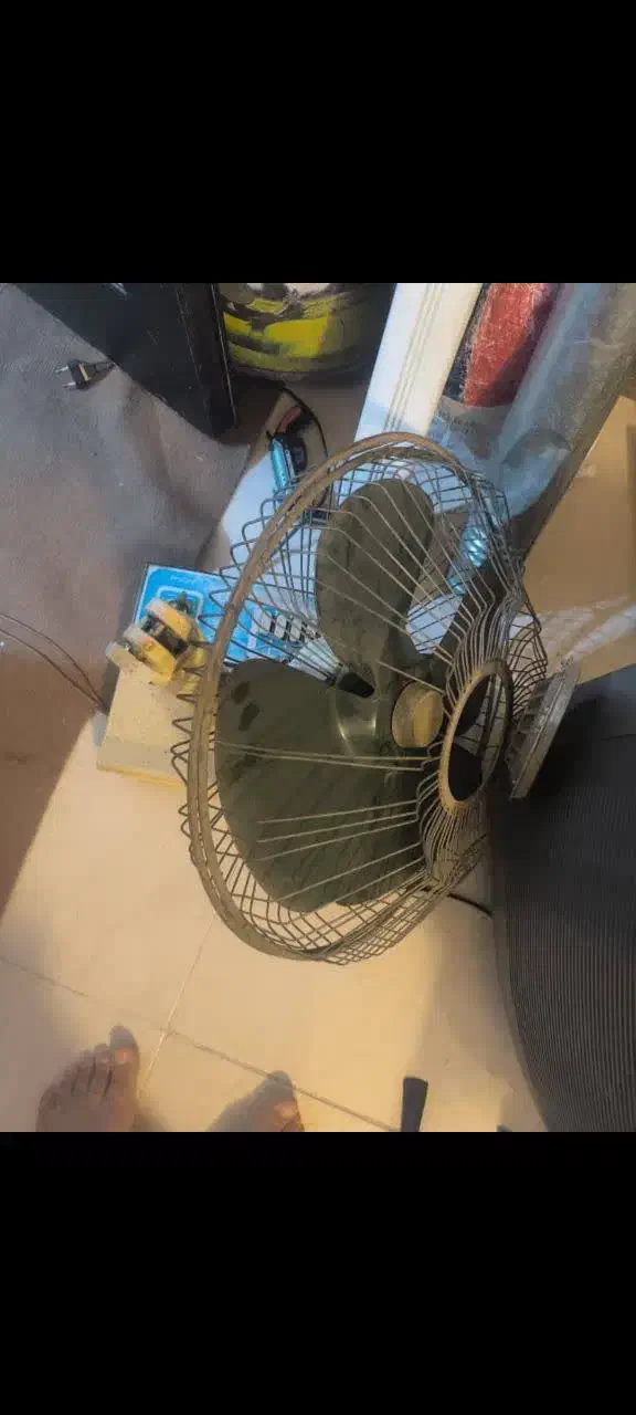 پنکه قدیمی|پنکه و تصفیه‌کنندهٔ هوا|خرم‌آباد, |دیوار