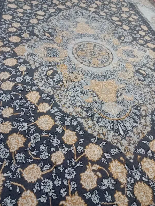 فرش دسته دوم|فرش|ارومیه, |دیوار