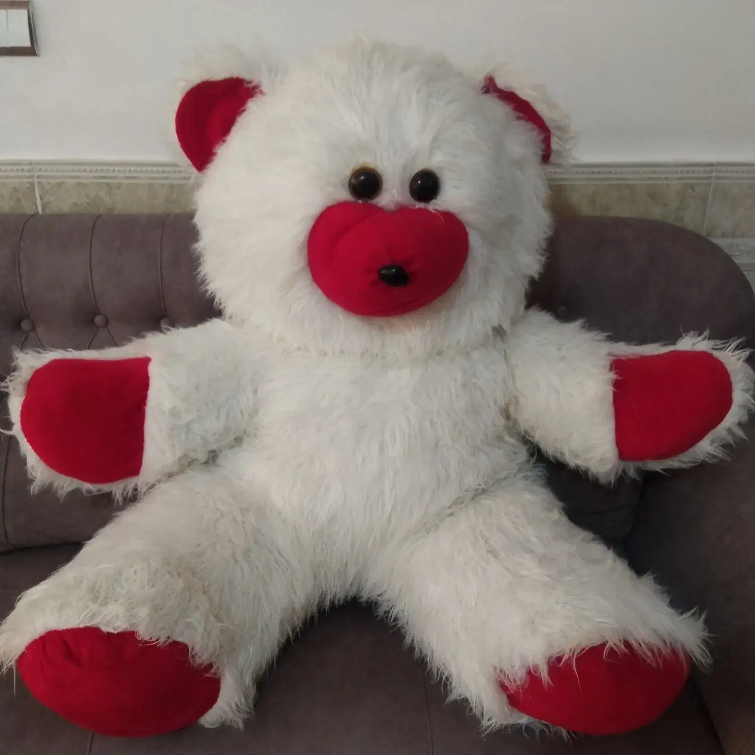 خرس بزرگ|اسباب‌بازی بچه|تربت‌حیدریه, ده پائین|دیوار