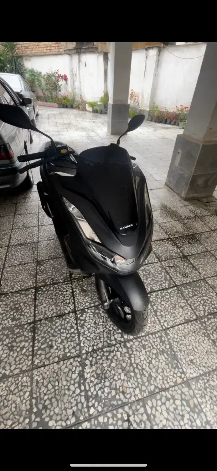 موتور pcx (پی سی ایکس)|موتورسیکلت|رشت, سعدی (تختی)|دیوار