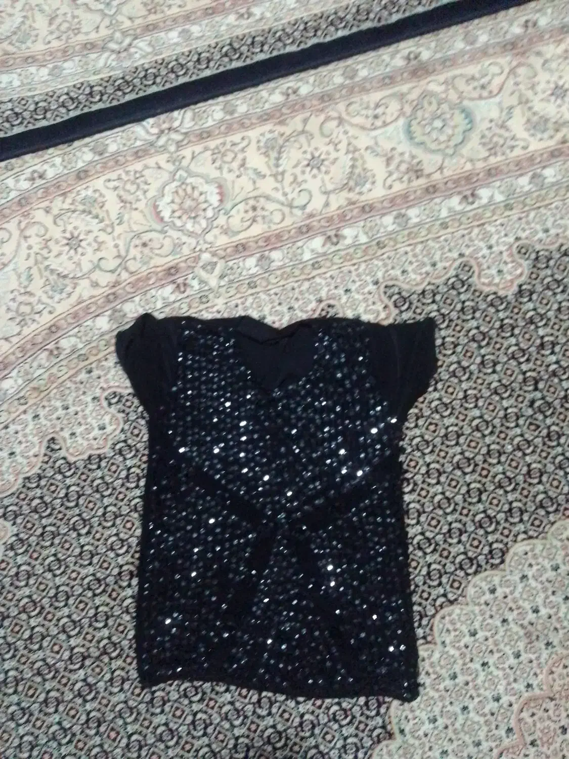 لباس|لباس|ملایر, |دیوار