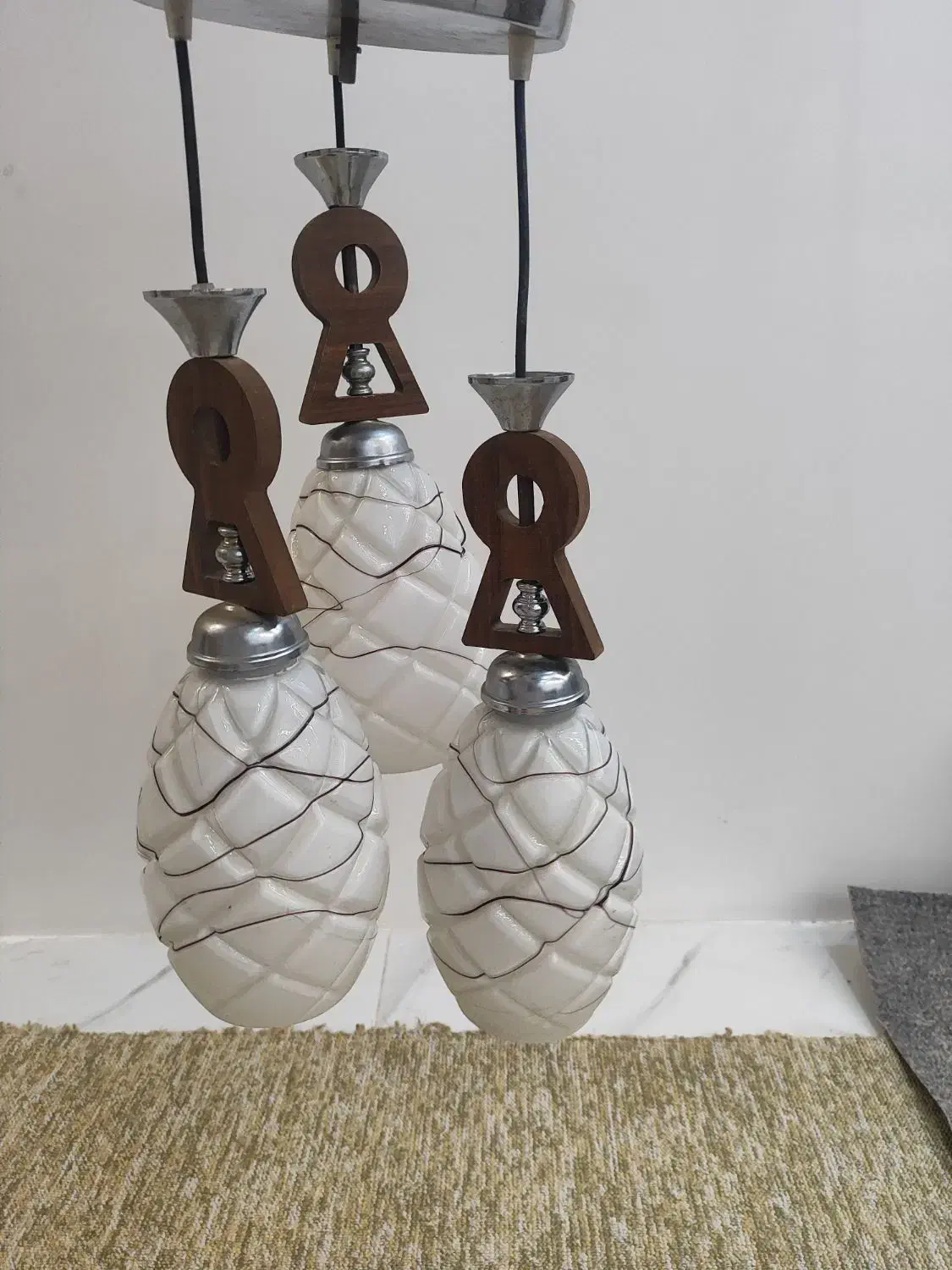 لوستر سه شعله نو|لوستر و چراغ آویز|قم, شهرک فاطمیه|دیوار