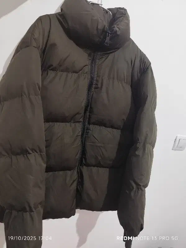 کاپشن پفکی نو|لباس|پاکدشت, پاکدشت (مامازند)|دیوار