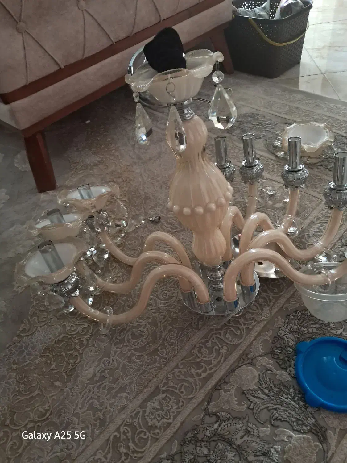 لوستر کریستالی 8شاخه همراه 8عدد لامپ، یک عدد|لوستر و چراغ آویز|نوشهر, |دیوار