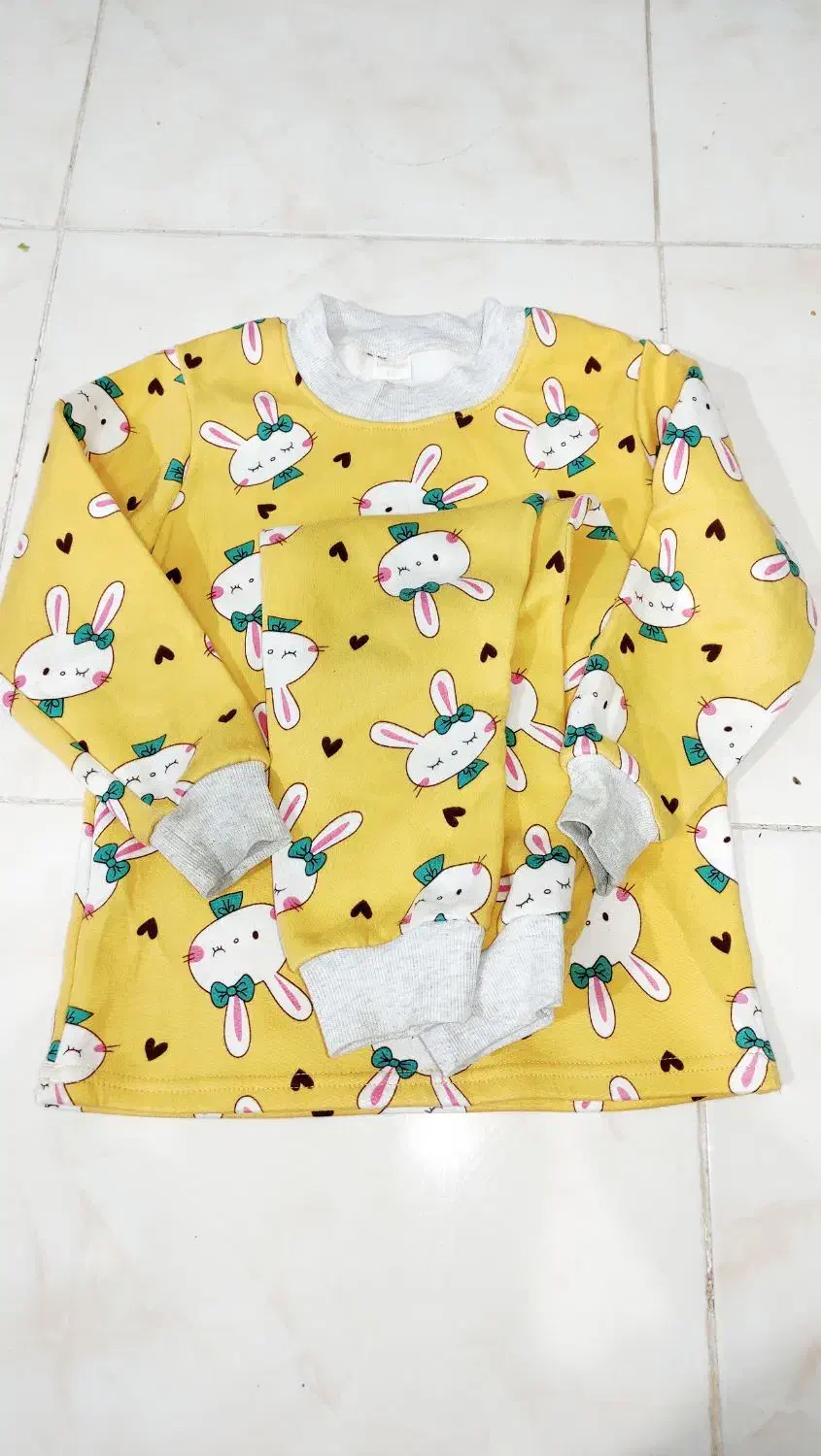 لباس گرم دخترانه|کفش و لباس بچه|قائن, |دیوار