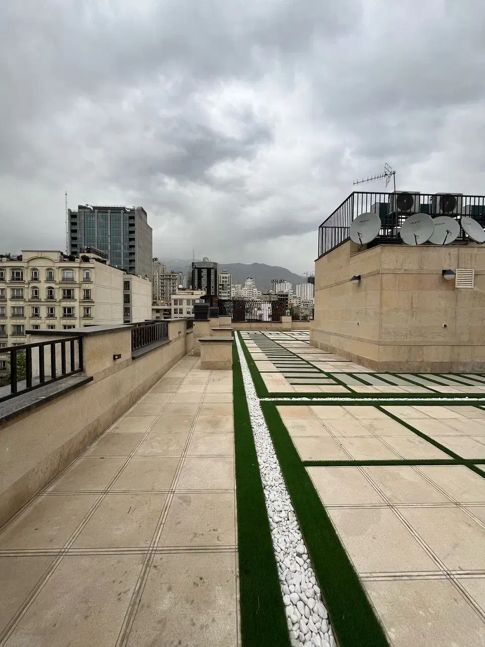 جردن امانیه ۶۰ متر نوساز/۱ خواب مستر/تاپ لوکیشن