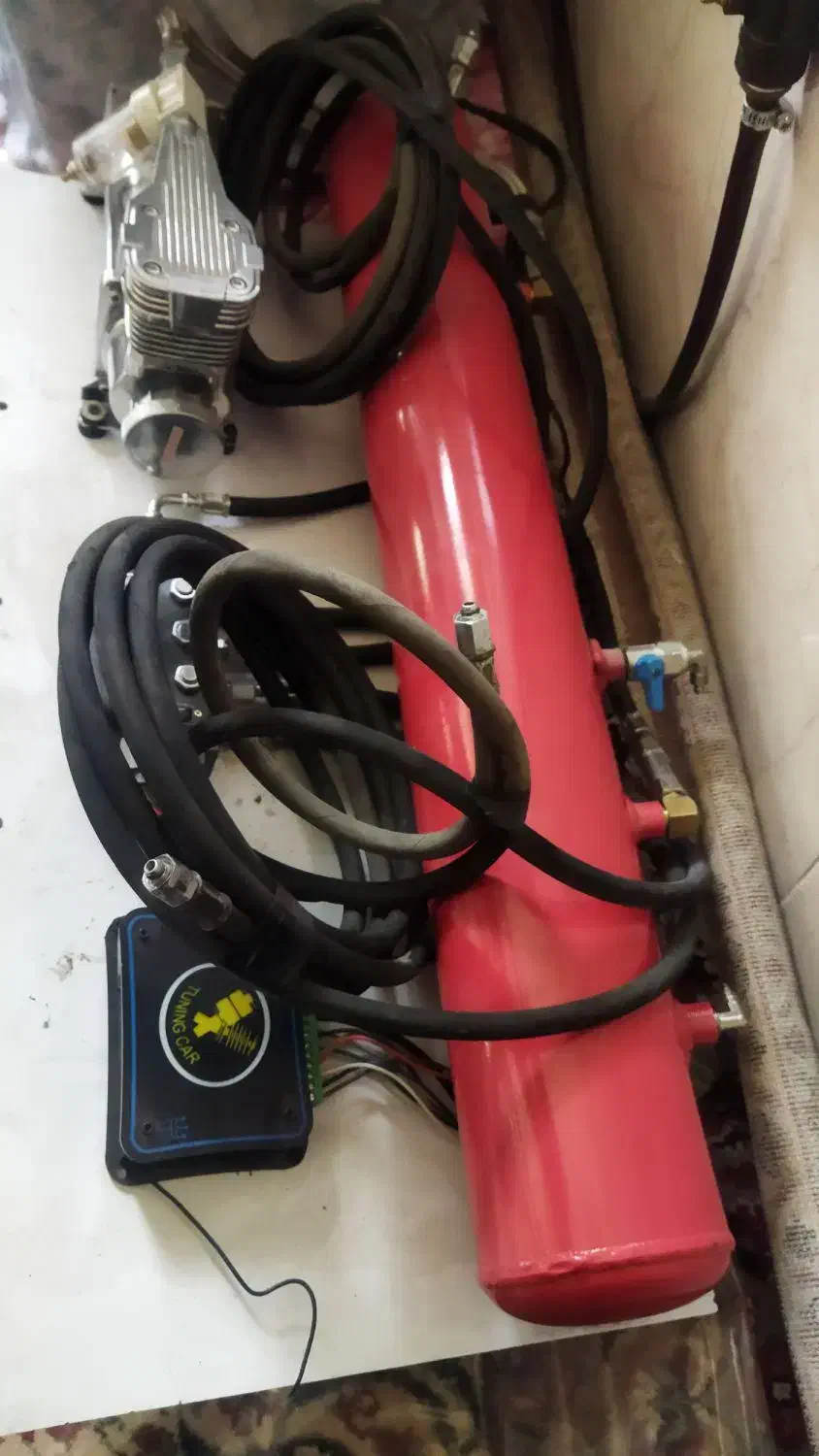 پیکان پنوماتیک|قطعات یدکی و لوازم جانبی|پیر بکران, |دیوار