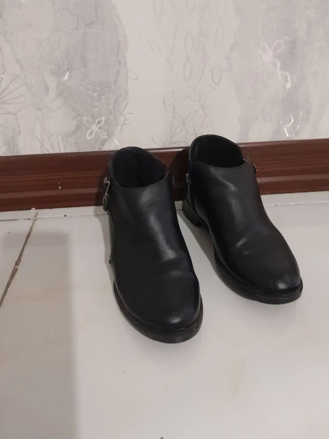 نیم بوت و کتونی  زنانه سایز 37|کیف، کفش، کمربند|مشکین‌دشت, |دیوار