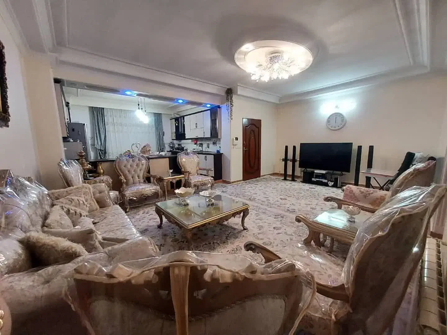 فروش آپارتمان|فروش آپارتمان|تهران, اسفندیاری|دیوار