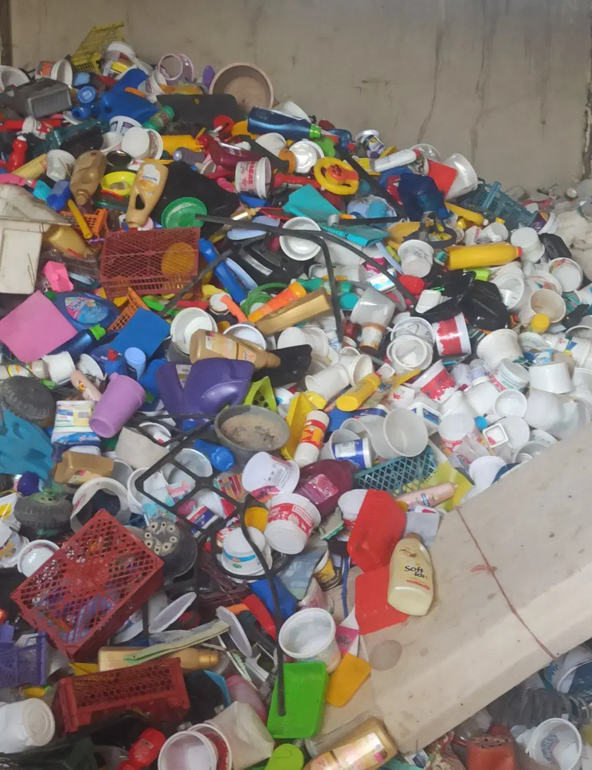 خریدارضایعات|خدمات پیشه و مهارت|اصفهان, ارداجی|دیوار