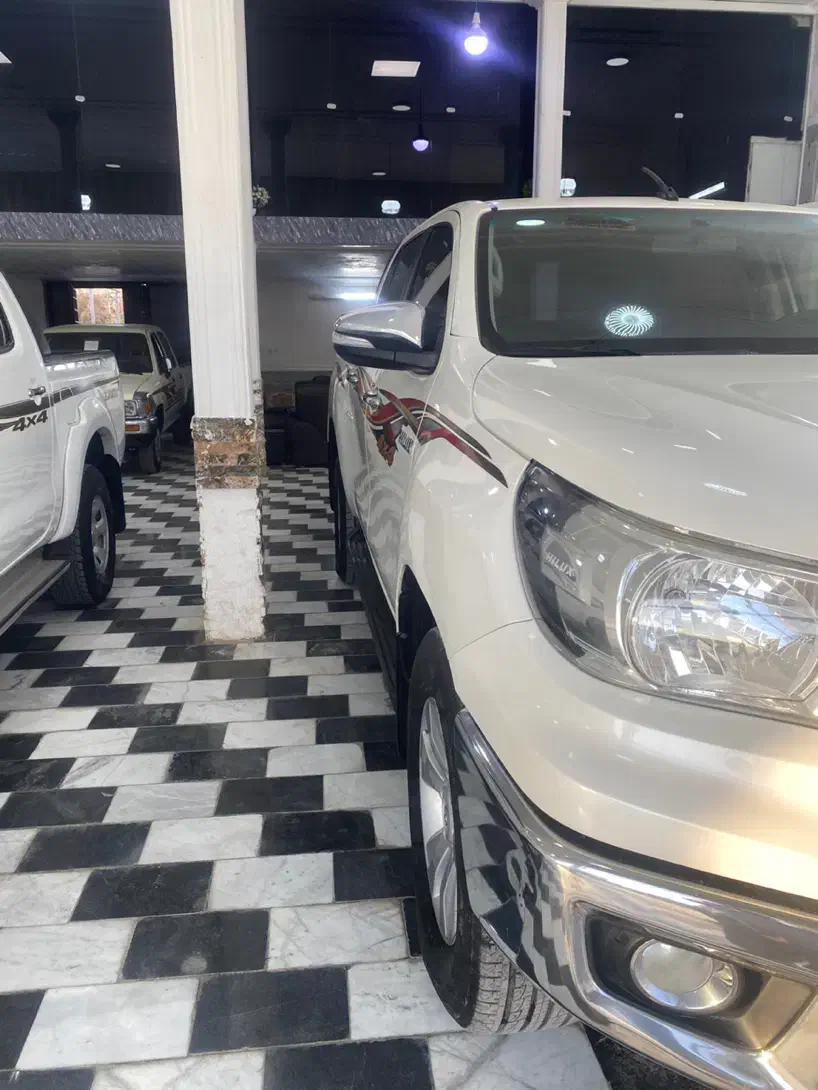 هایلوکس۲۰۱۶الفطیم درجه یک بدون رنگ|خودرو سواری و وانت|زاهدان, |دیوار