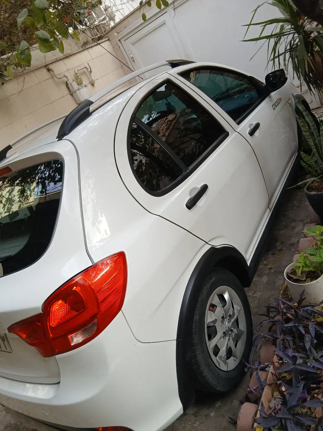 کوئیک ساده|خودرو سواری و وانت|تهران, حکمت|دیوار