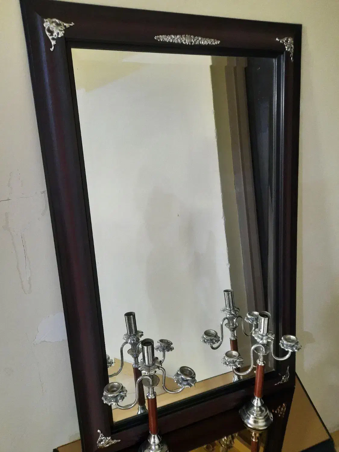 آینه|آینه|فردیس, فردیس|دیوار