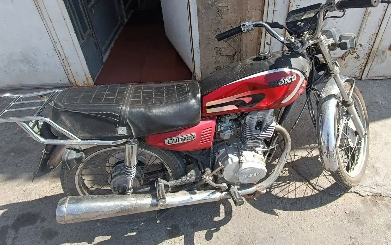 موتو مدل ۸۴ شتاب عالی ترو تمیز ۱۲۵|موتورسیکلت|بافق, |دیوار
