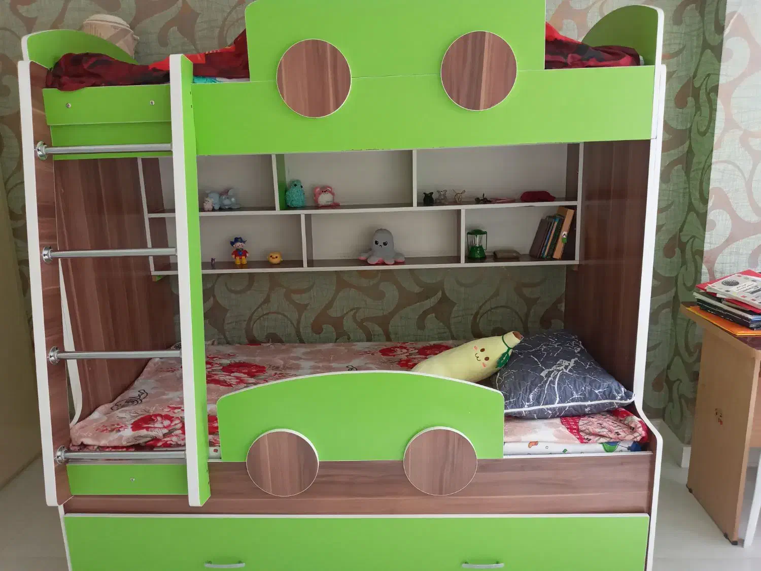 تختخواب دو طبقه همراه با تخت میهمان|تخت و سرویس خواب|کرمانشاه, |دیوار