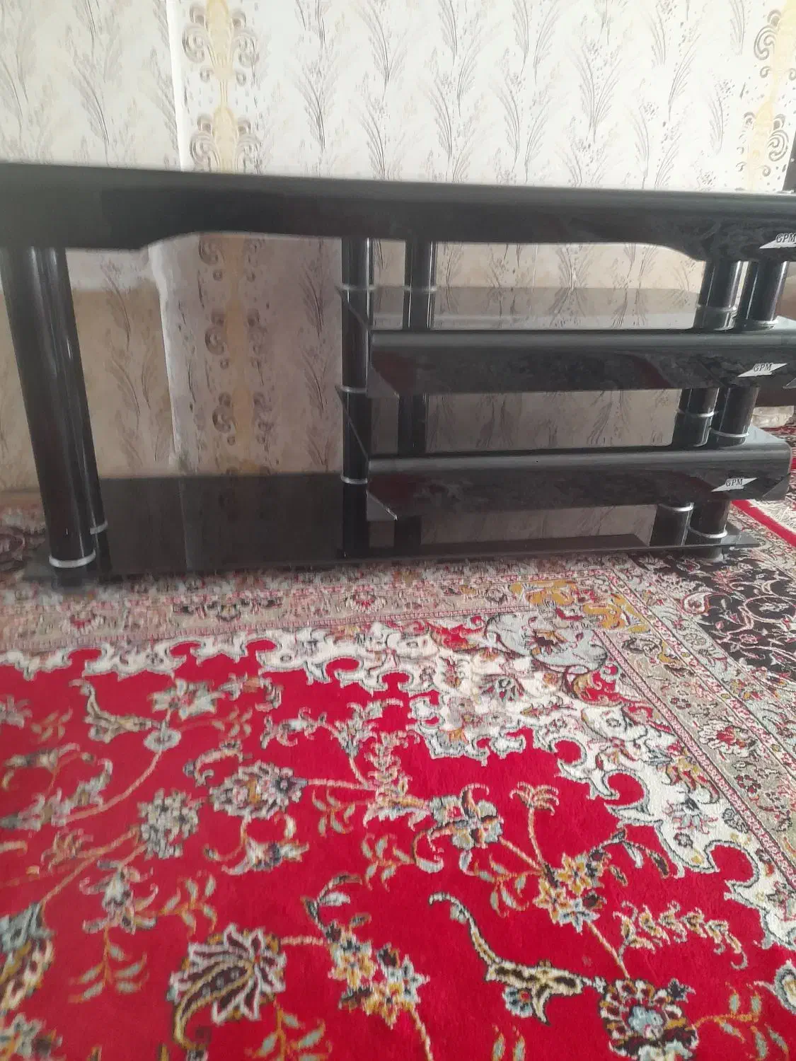 یک جفت فرش لاکی یک جفت کرمی|فرش|فسا, |دیوار