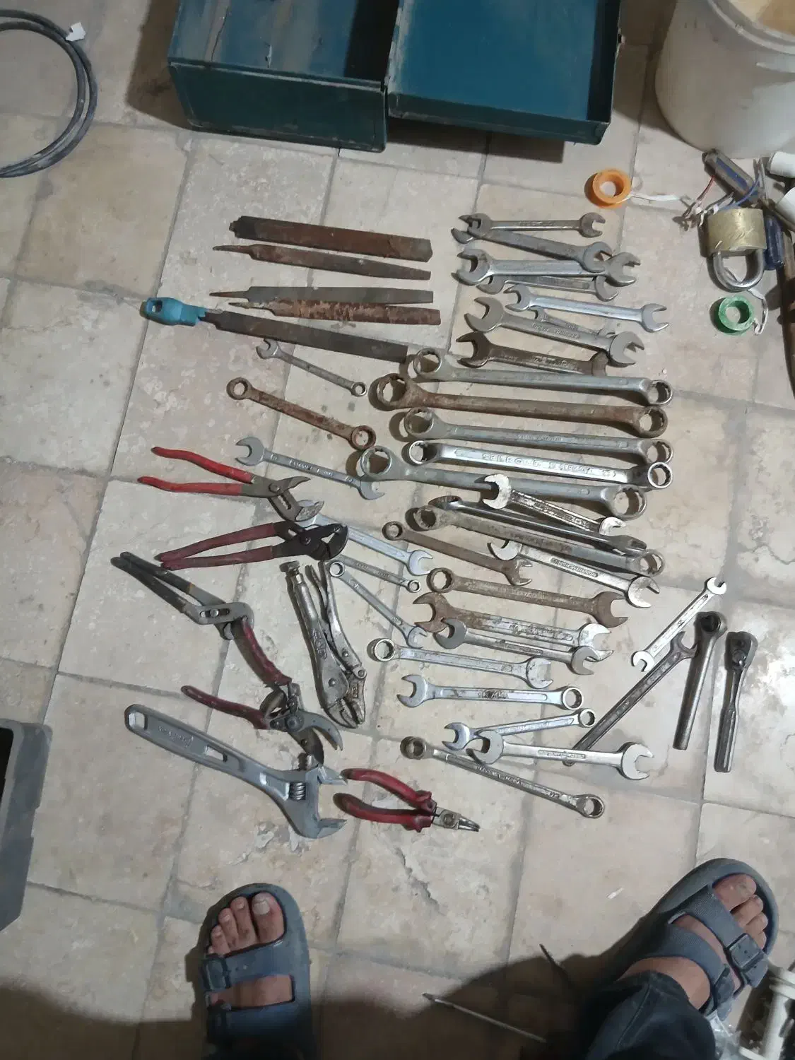 چند عدد اچار رینگی و تخت ۳۲ به پاین المانی|ابزارآلات|قدس, شهرقدس|دیوار