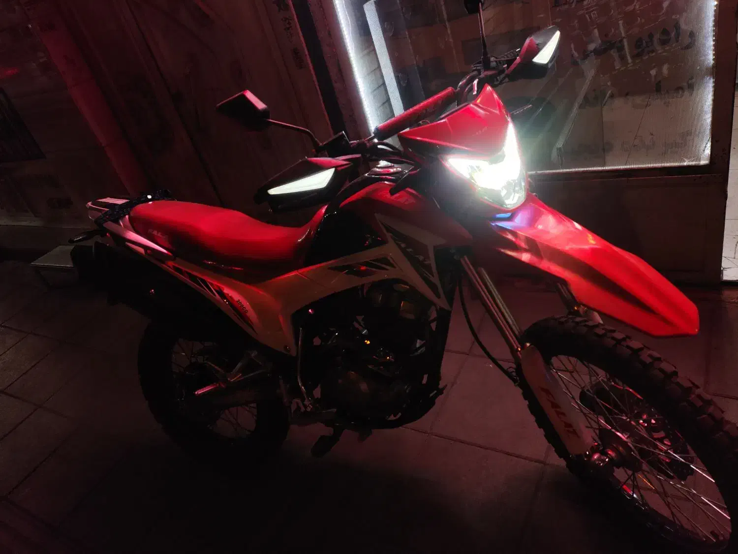 فلات ۲۰۰همتاز نیو فیس فول|موتورسیکلت|زنجان, |دیوار