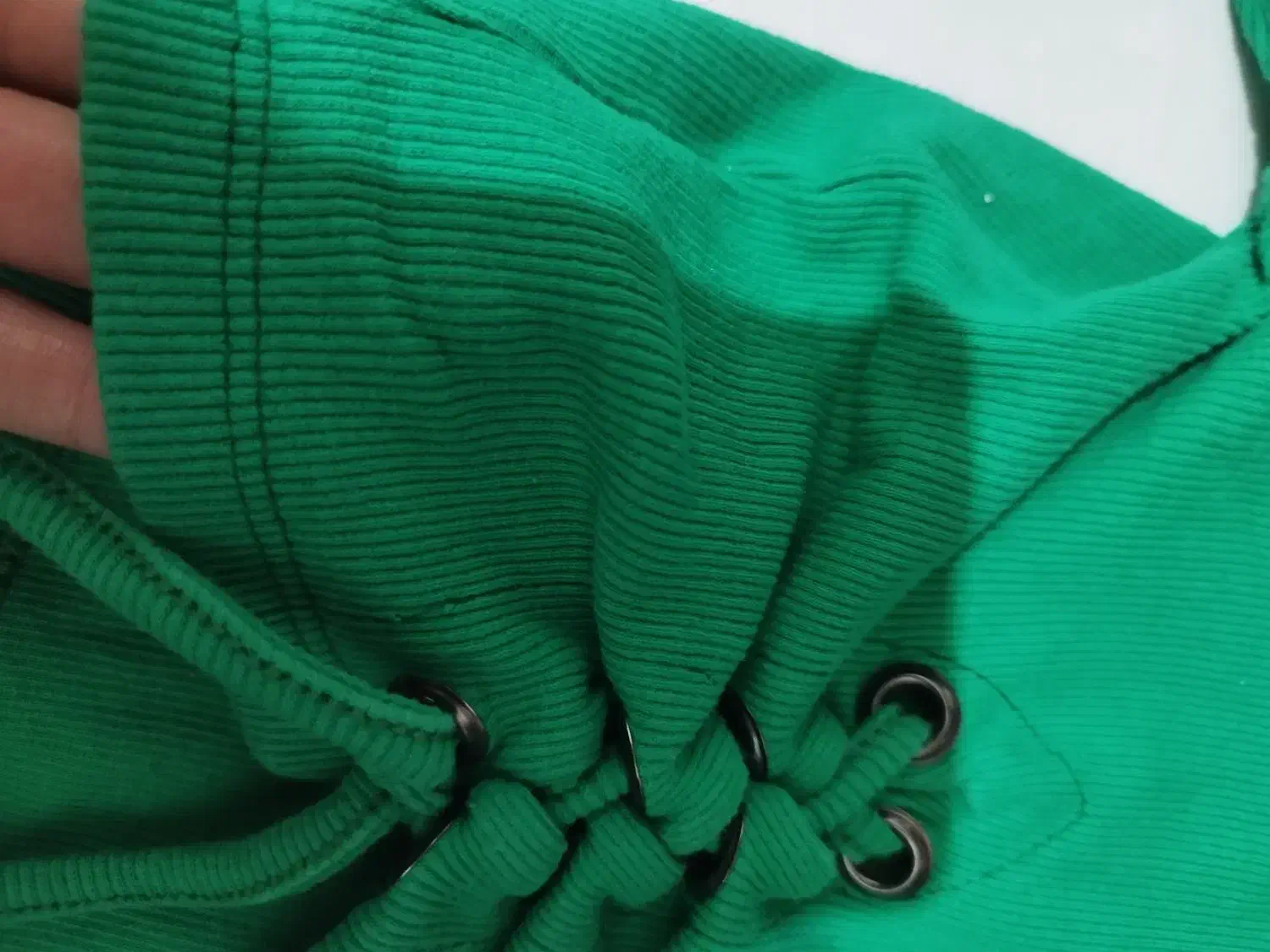 تعدادی لباس بچگانه و زنانه|لباس|ارومیه, |دیوار