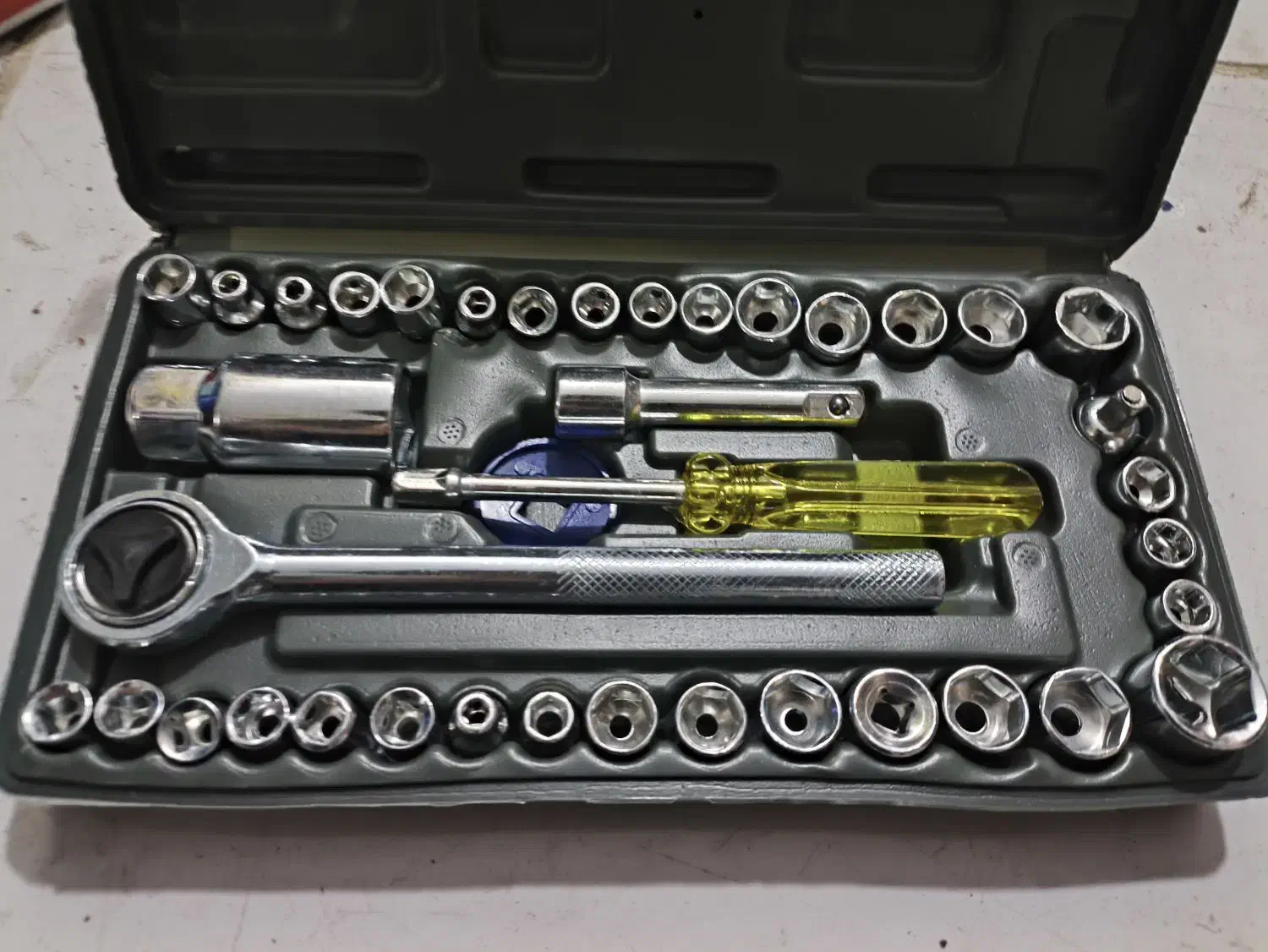 جعبه بکس|ابزارآلات|بیرجند, |دیوار