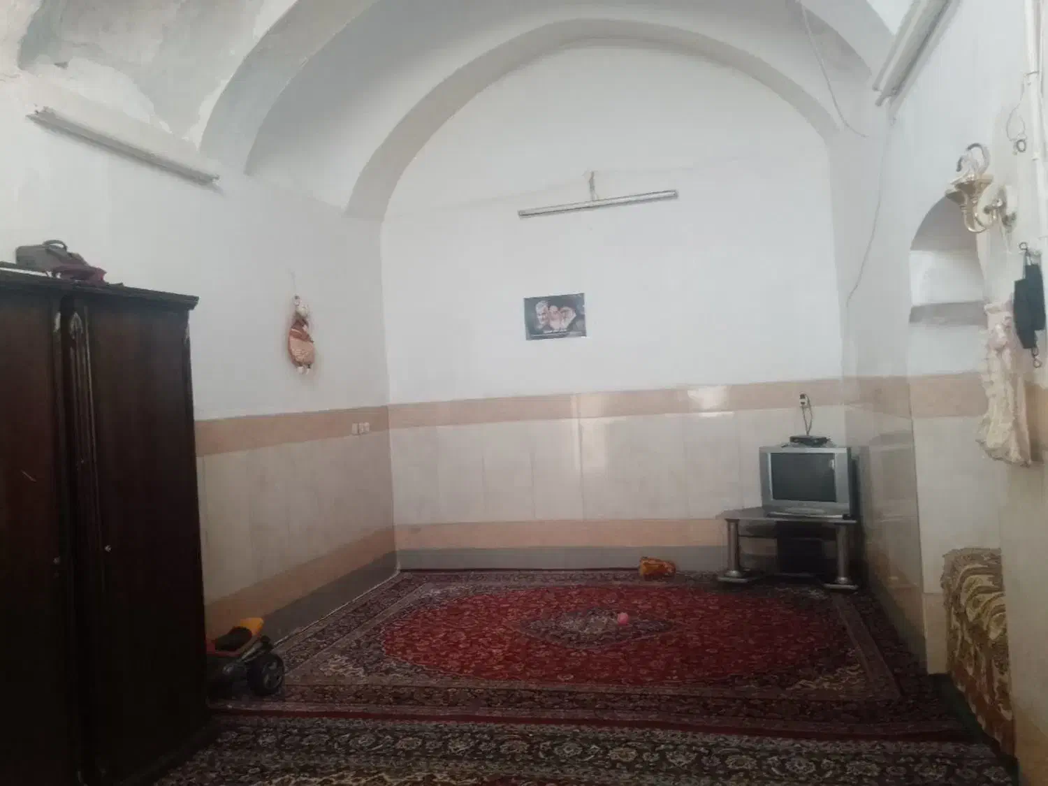خانه دربستی همکف۱۰۰متری اجاره ای درآذر کوچه پامنار|اجارهٔ خانه و ویلا|قم, پامنار|دیوار