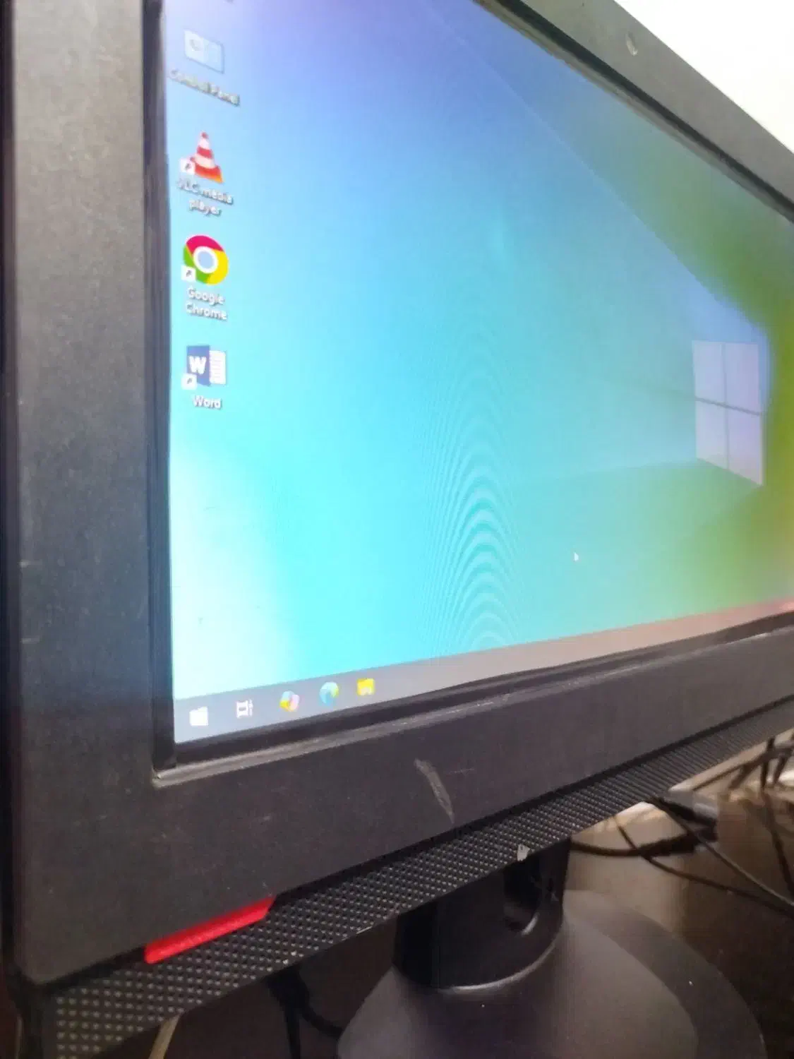 ال این وان نسل۶ Lenovo|رایانه رومیزی|قم, بیست متری ولیعصر|دیوار