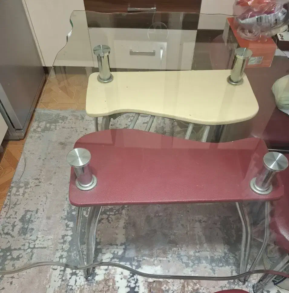 میز ناهار خوری ۴ نفره|میز و صندلی غذاخوری|محمدشهر, محمدشهر|دیوار