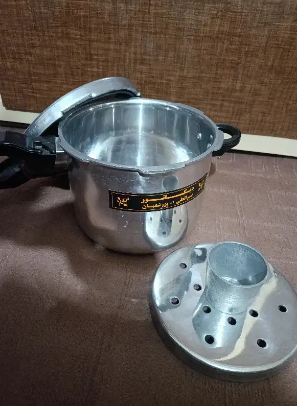 زودپز مارک دیگاتور|ظروف پخت‌وپز|خمین, |دیوار